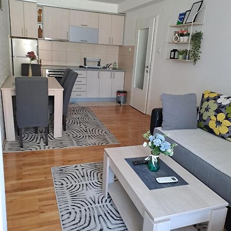 Apartman Park زفورنيك المظهر الخارجي الصورة